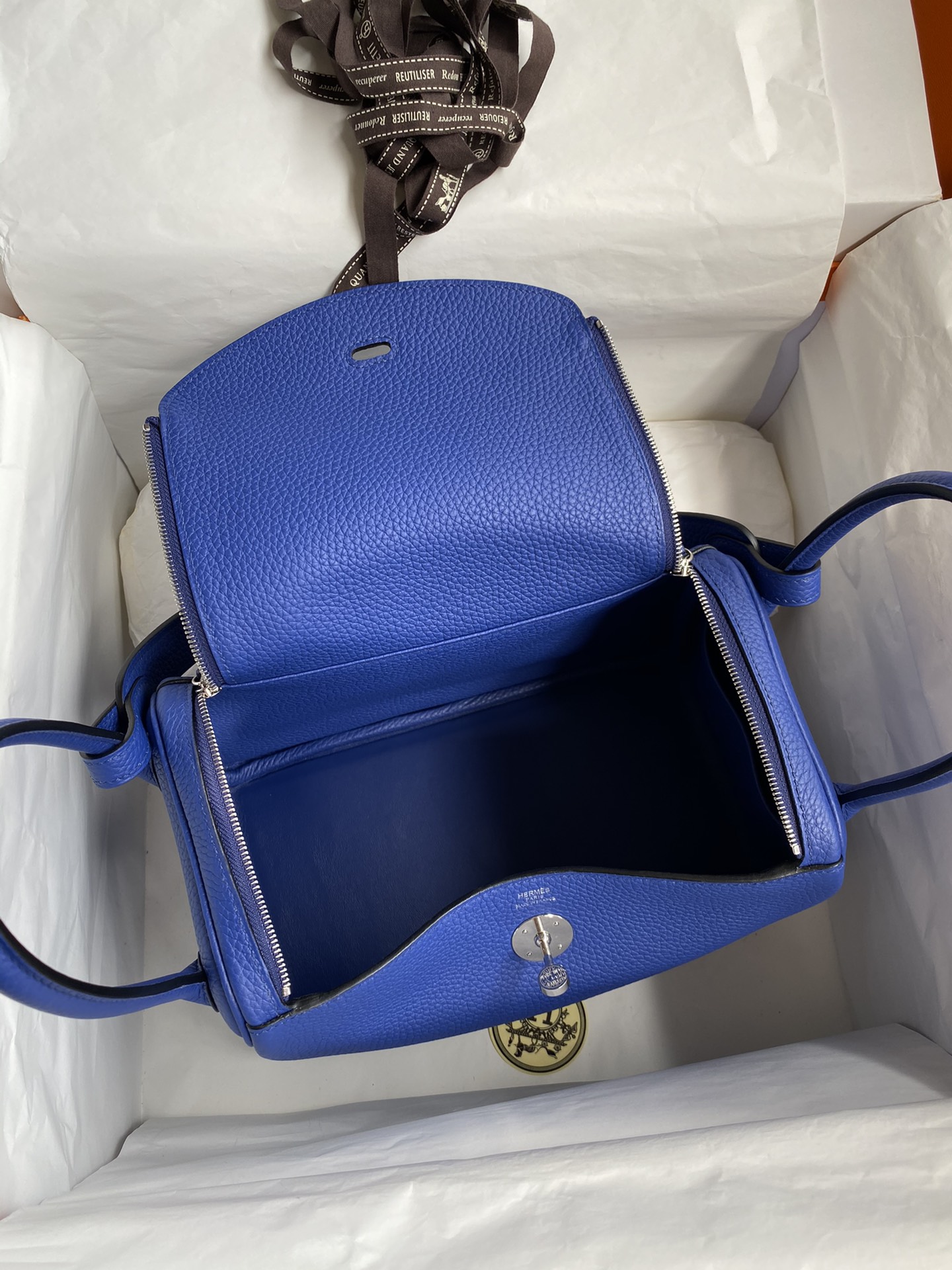 Hermes Lindy 26cm Handbag Shoulder Bag In Blue Electric Clemence Leather